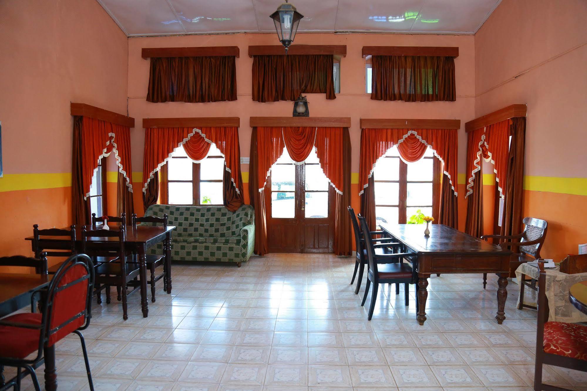 British Cliff Club Resort Ooty Eksteriør billede